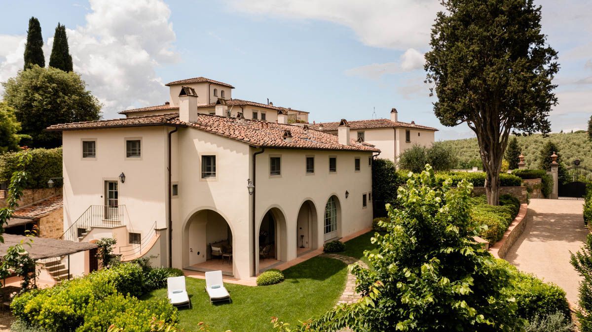 Feronia villa photo.